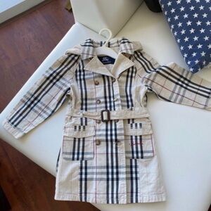 Kid Coat trench hood 4T Burberry beige (name inside)